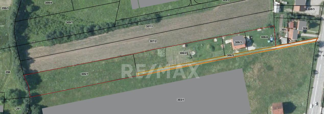 Na prodaju kuća sa zemljištem  6.975m2 u Mahovljanima, Laktaši 27