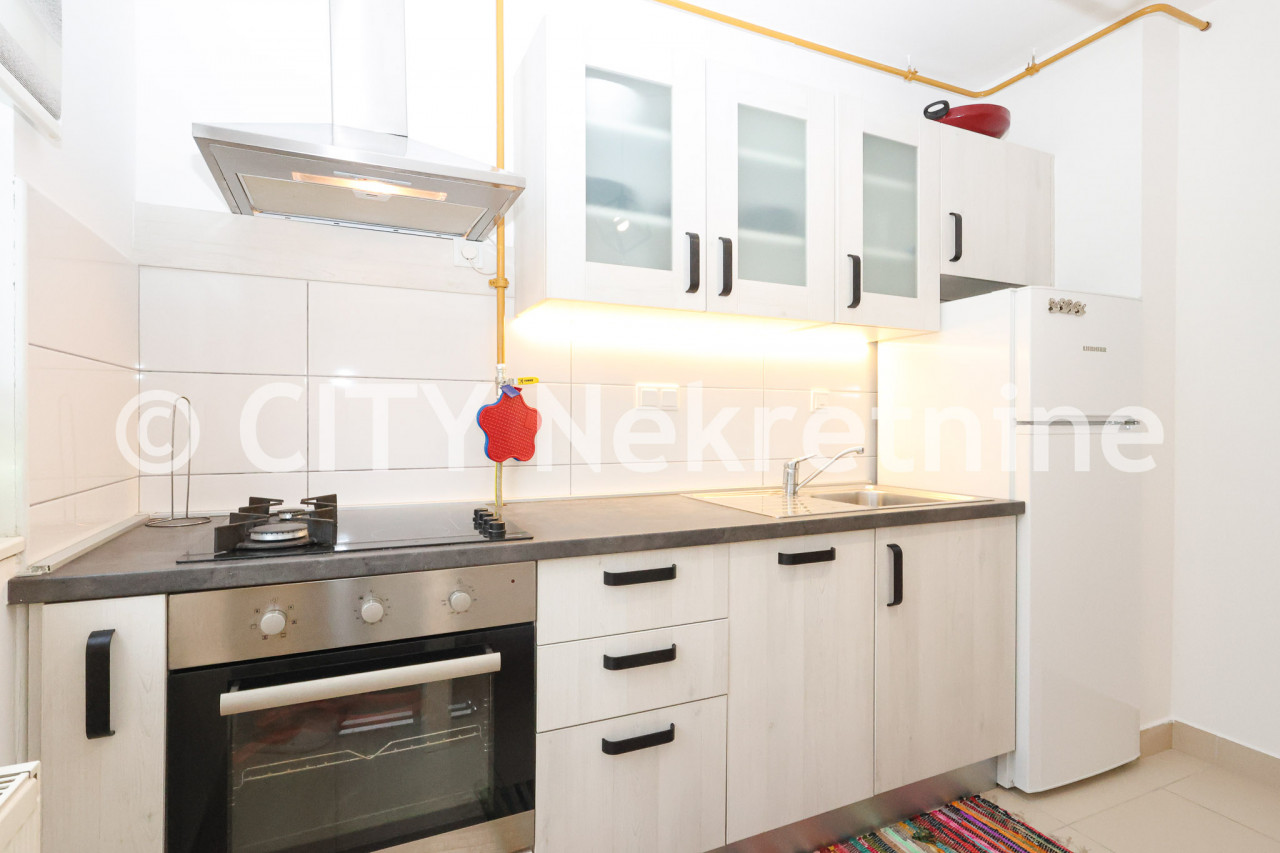 Dvosoban namješten stan - Centar - Šip - 47 m2 7