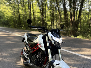 Benneli tnt 125