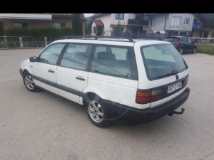 PASAT PASSAT 3 ZA DIJELOVE DJELOVE 1.9 TDI