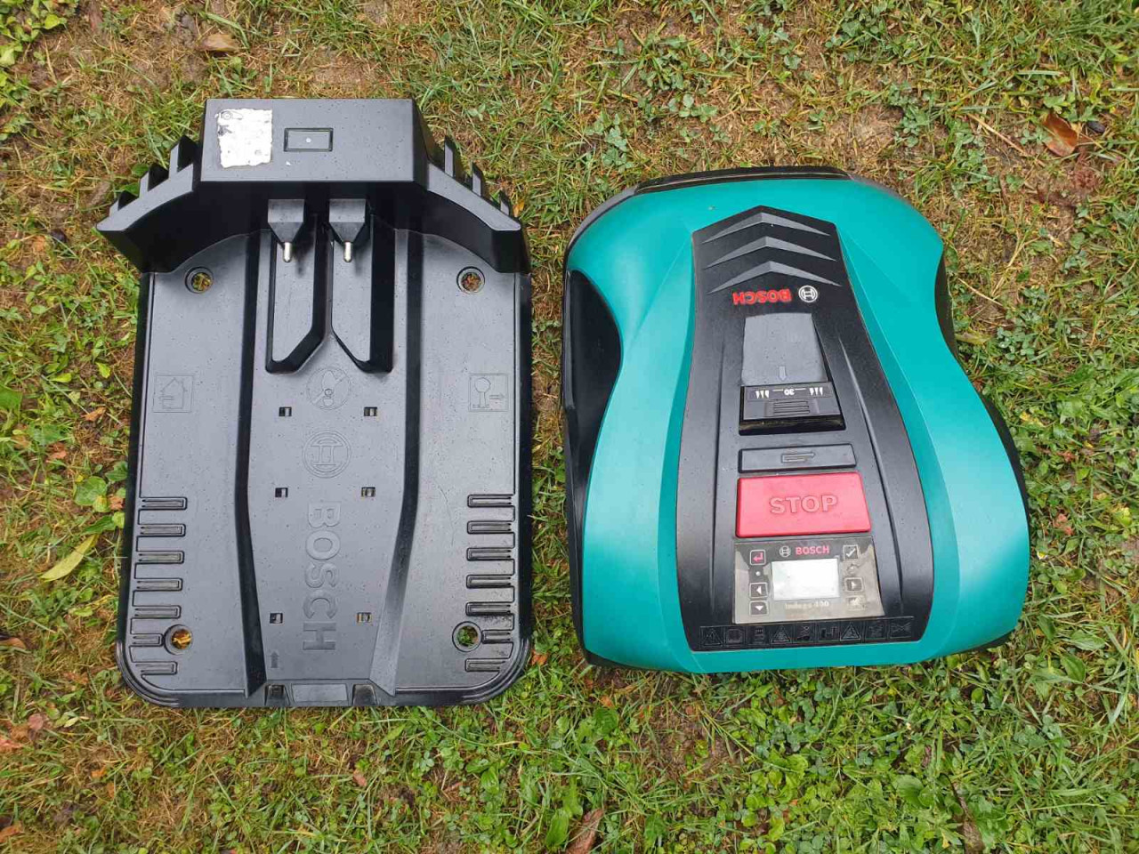 Robot kosilica BOSCH Indego 400 Connect
