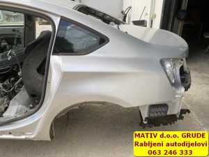Zadnji bok STRANICA LIJEVI Citroen C5 2009