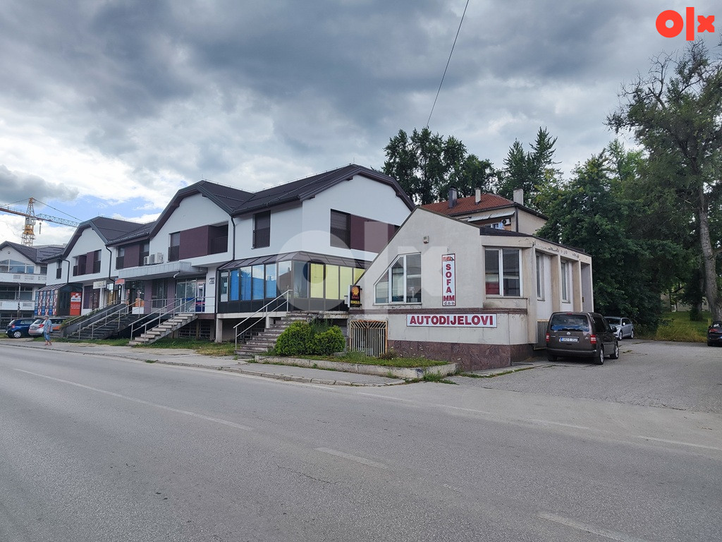 Poslovni prostor Vitez 456m2
