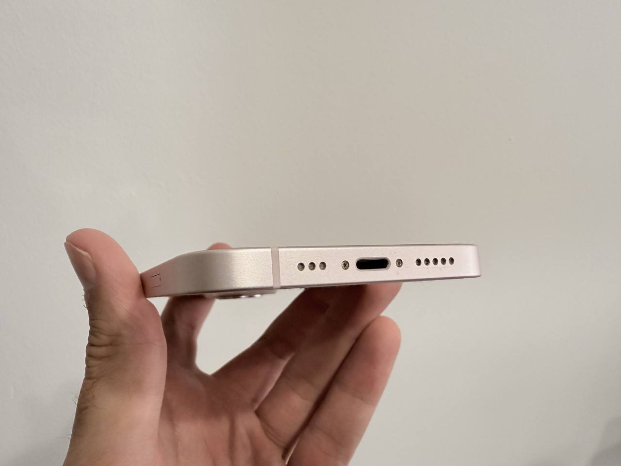 Apple iPhone 13 128GB Pink KAO NOV