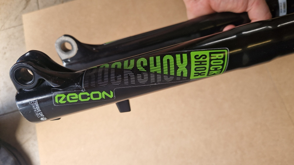 RockShox Recon viljuska