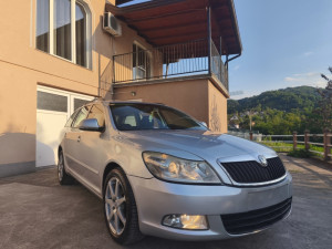 Skoda Octavia Facelift 2011 2.0 TDI DSG 4x4 Audi BMW Passat