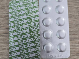 DPD testne tablete za provjeru aktivnog hlora u bazenskoj vodi