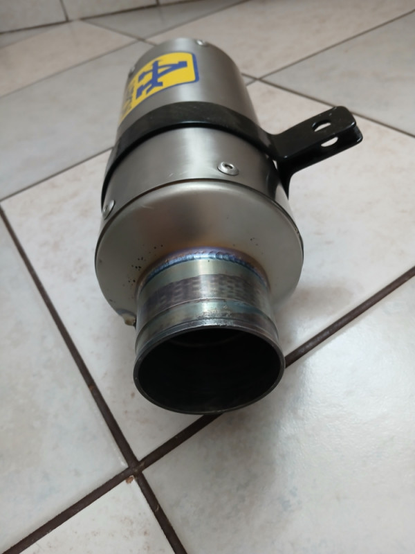 Auspuh ARROW-original-Honda,Kawasaki,Suzuki,Yamaha,BMW