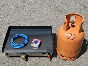 Plinski Rostilj na Plin 60x45 i Plinska Boca 20L
