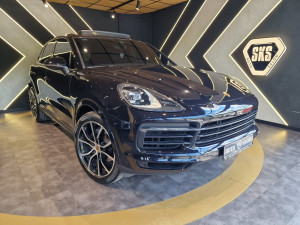 PORSCHE CAYENNE 3.0 250KW BLACK OPTIC MOD2021