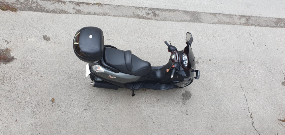 PIAGGIO X9 250 CCM TOP STANJE  AKCIJA REGISTROVAN