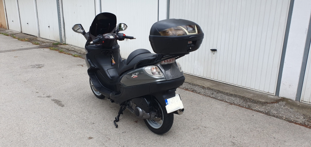 PIAGGIO X9 250 CCM TOP STANJE  AKCIJA REGISTROVAN