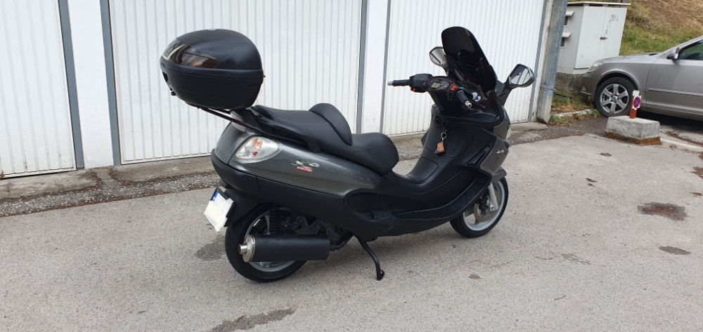 PIAGGIO X9 250 CCM TOP STANJE  AKCIJA REGISTROVAN