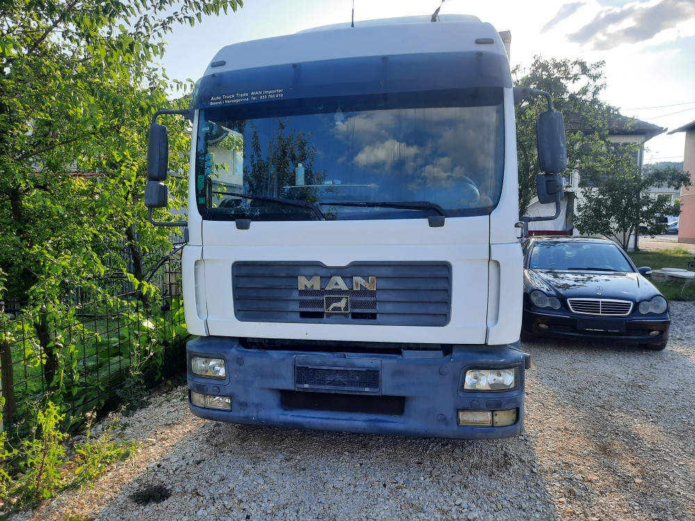 MAN TGL 8.180 SANDUCAR 6 NOVIH GUMA SPREMAN ZA RAD