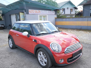 MINI Cooper D 1.6 82kW dizel 2010 uvoz euro 5