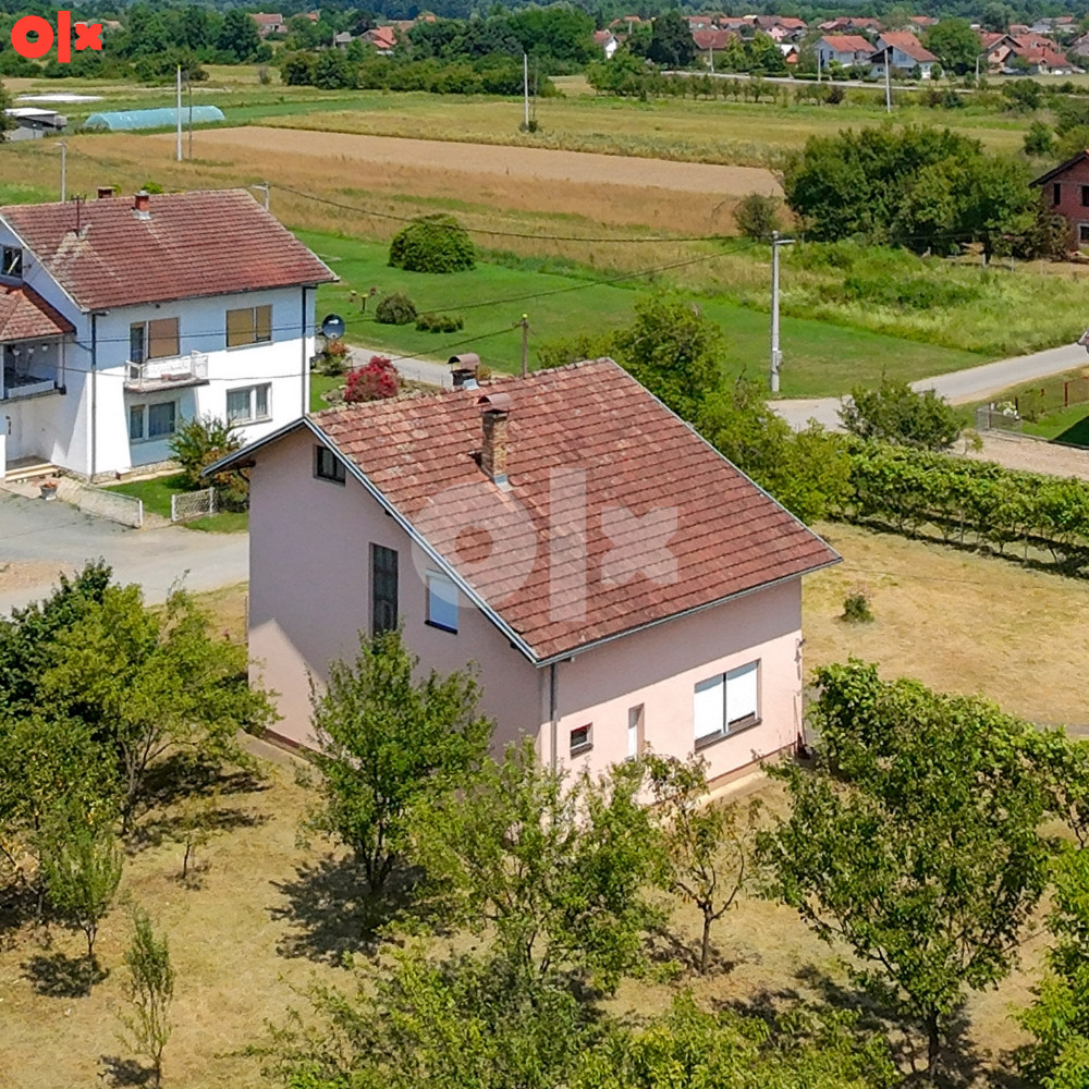 Kuća i zemljiste Gradiška 8