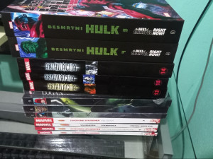 LOT MARVEL