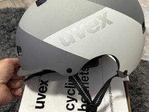 Uvex Kaciga