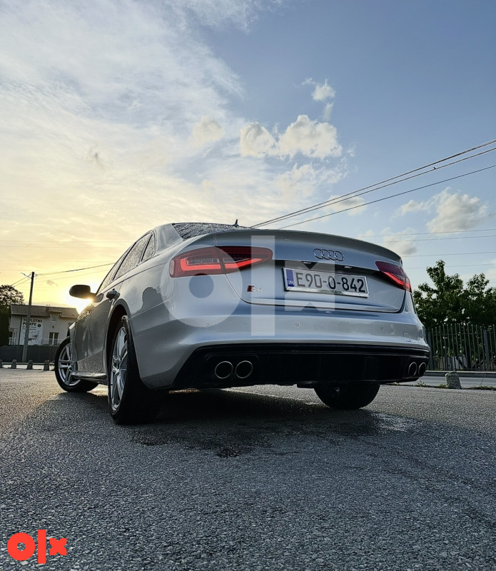 Audi A4/S4 optic