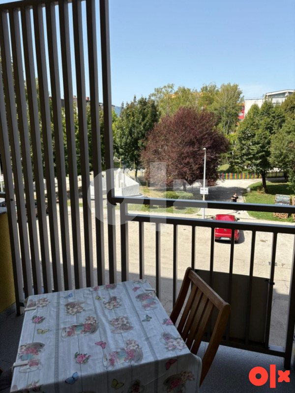 Stan na dan Bihać/ 0603240907/ VIVA 5