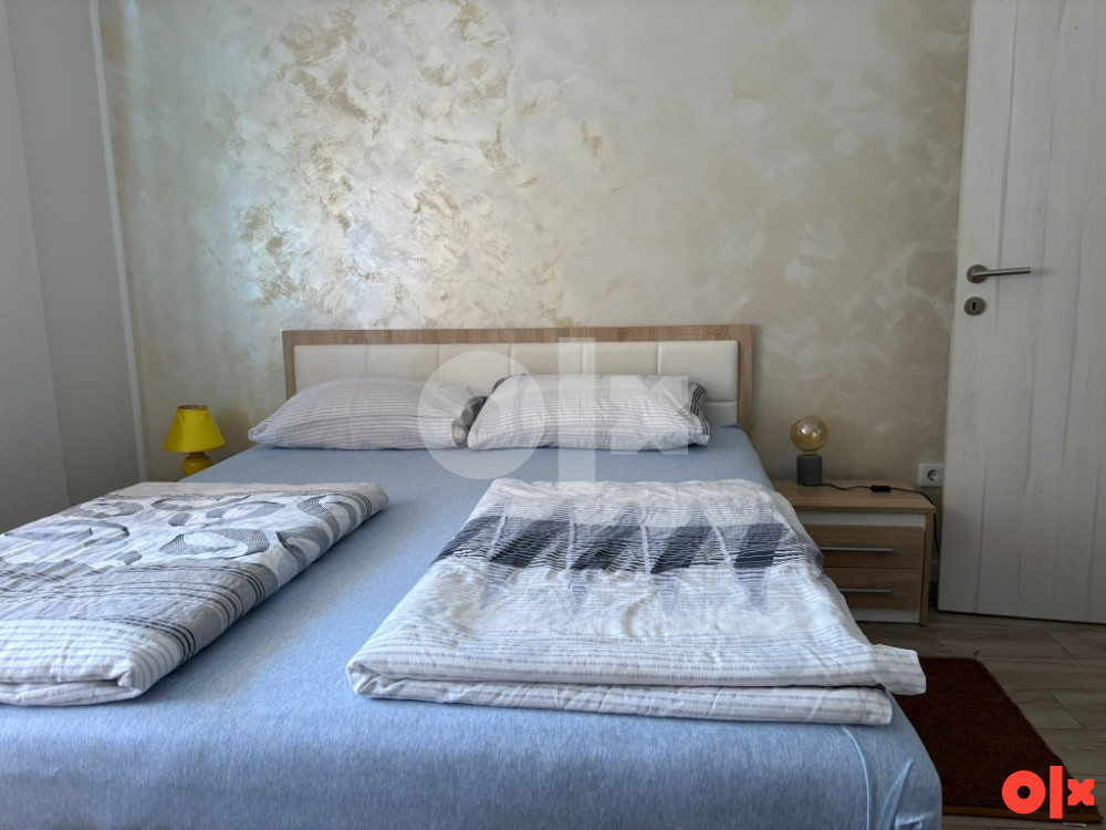 Stan na dan Bihać/ 0603240907/ VIVA 10