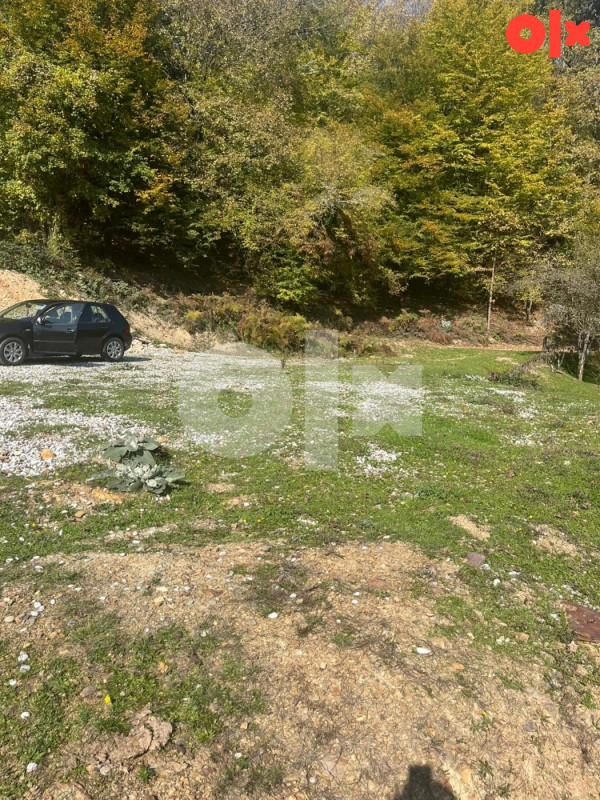 Atraktivno Zemljiste Plac 15Ari Povoljno 6