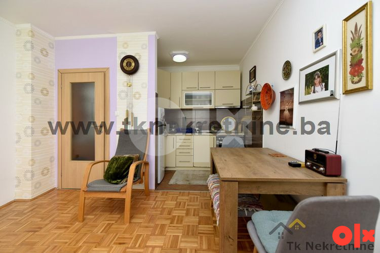 ZGRADA DŽENEX IRAC Namješten stan novije gradnje, 30 m2