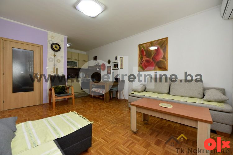 ZGRADA DŽENEX IRAC Namješten stan novije gradnje, 30 m2