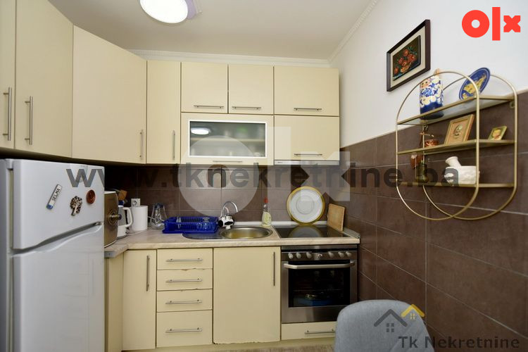 ZGRADA DŽENEX IRAC Namješten stan novije gradnje, 30 m2