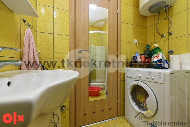 ZGRADA DŽENEX IRAC Namješten stan novije gradnje, 30 m2