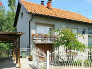 ZLOKOVAC-ATRAKTIVNA LOKACIJA KUĆA SA TRI STANA-čitaj detaljno- photo 1