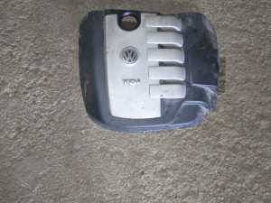 Poklopac  motora TUAREG 2.5 TDI