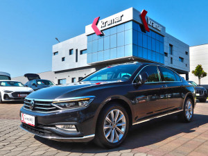 Volkswagen Passat 2.0 TDI DSG Elegance VIRTUAL IQ.LIGHT FACELIFT