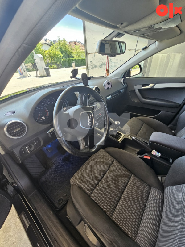Audi 3