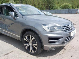 VOLKSWAGEN TOUAREG 3.0 V6 R-LINE 2017 DIJELOVI MOTOR MJENJAČ