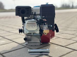 ZAMJENSKI MOTOR BENZIN ZA FREZU KOPACICU MOTOKULTIVATOR