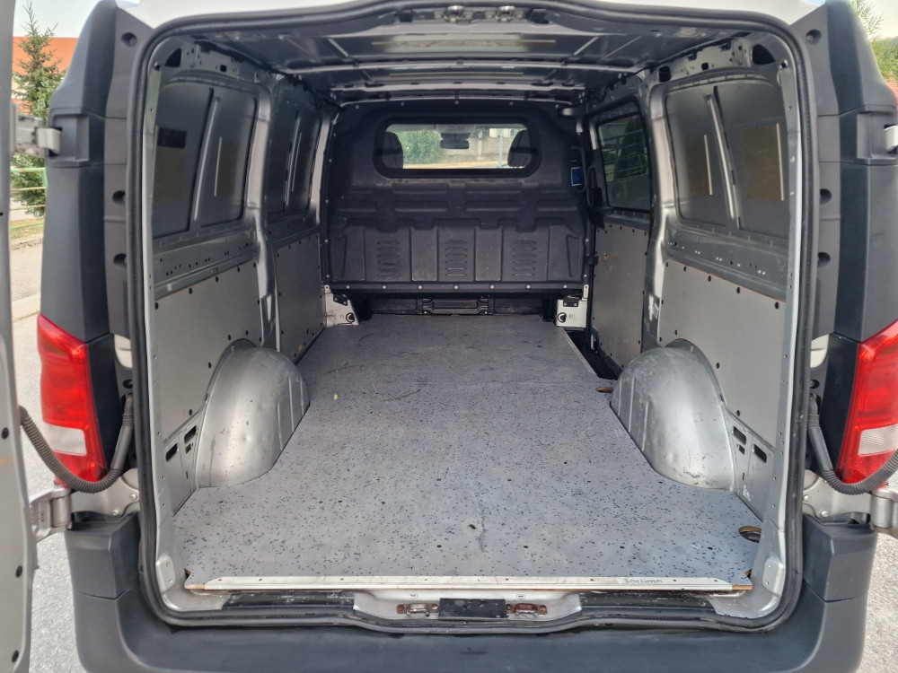 Mercedes Benz Vito Long 2.2cdi mod2016god Top Stanje