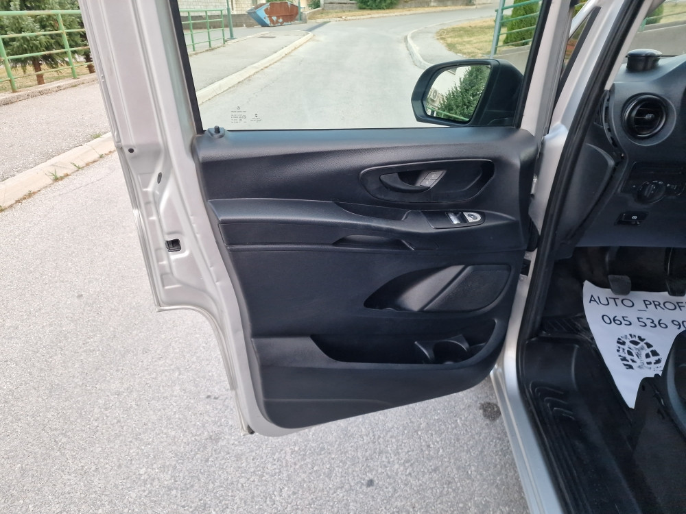 Mercedes Benz Vito Long 2.2cdi mod2016god Top Stanje