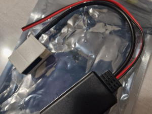 BLUTOOTH adapter za Auto.