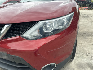 Branik far hauba Nissan Qashqai 2015 (fotografija 3)