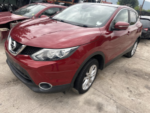 BLATOBRAN LIJEVI NISSAN QASHQAI 2015