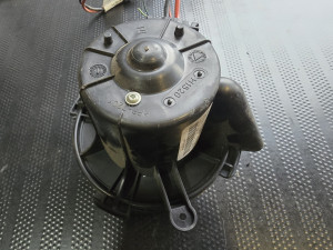 Citroen C4 ventilator kabine