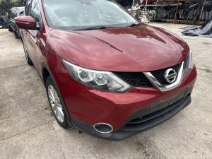BLATOBRAN DESNI NISSAN QAHQAI 2015