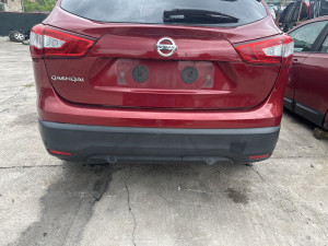BRANIK ZADNJI NISSAN QASHQAI 2015