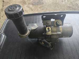 Citroen C4 1.6 HDI servo pumpa
