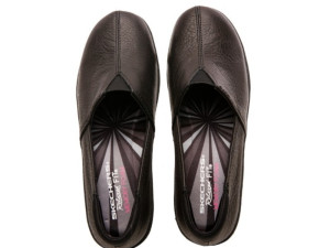 Skechers kozne cipele broj 38