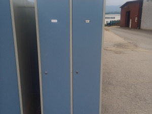 METALNI GARDEROBNI ORMAR LISTA