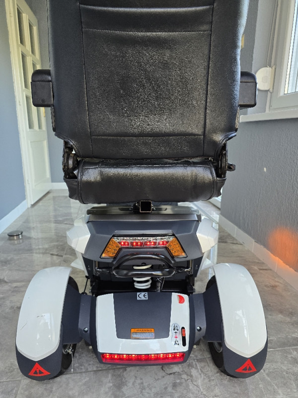 Elektricna invalidska kolica Hepro S17