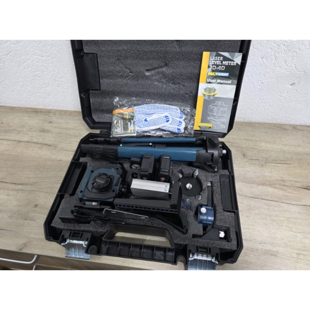 4D LASERSKI NIVELATOR BOSCH+TRONOŽAC