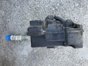 Vw Tiguan 2007-2015 posuda vode za brisace
